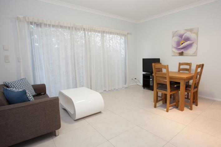 Springwood Motor Inn Bagian luar foto